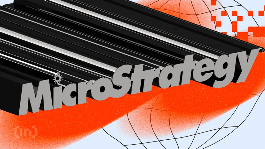 MicroStrategy potrebbe essere costretta a vendere il suo tesoro di Bitcoin da 43 miliardi di dollari? Gli esperti intervengono