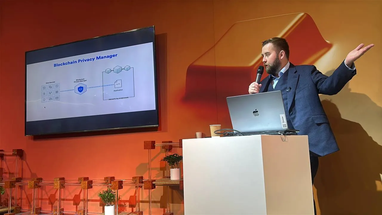 Sergey Nazarov di Chainlink alla conferenza Sibos